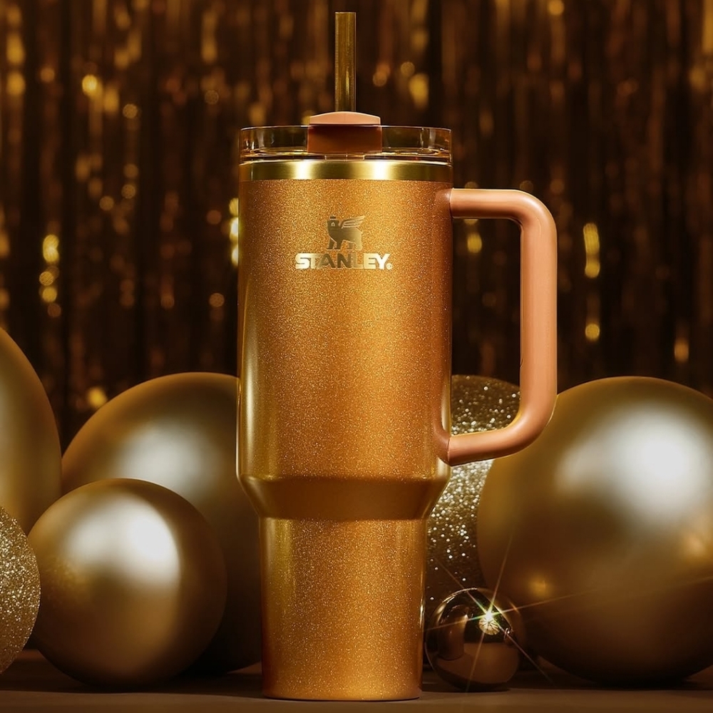 Stanley Copper Tinsel Quencher H2.0 FlowState Tumbler 40oz BNIB